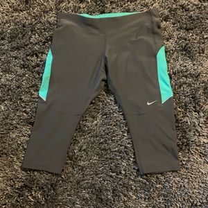 Women’s Gray Nike “Dri-fit” Running Tights.